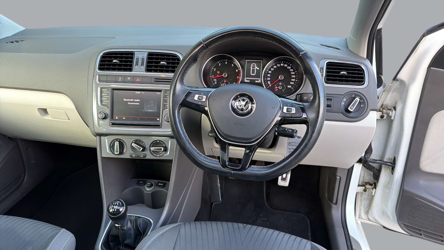 Used Volkswagen Polo 2014 for sale - 76357821: Photo 10
