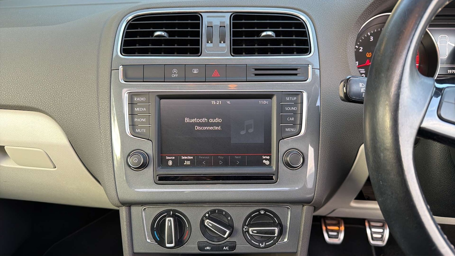 Used Volkswagen Polo 2014 for sale - 76357821: Photo 17