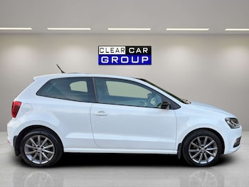 Used Volkswagen Polo 2014 for sale - 76357821: Photo