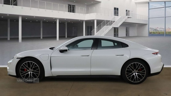 Used Porsche Taycan 2022 for sale - 77613255: Photo 3