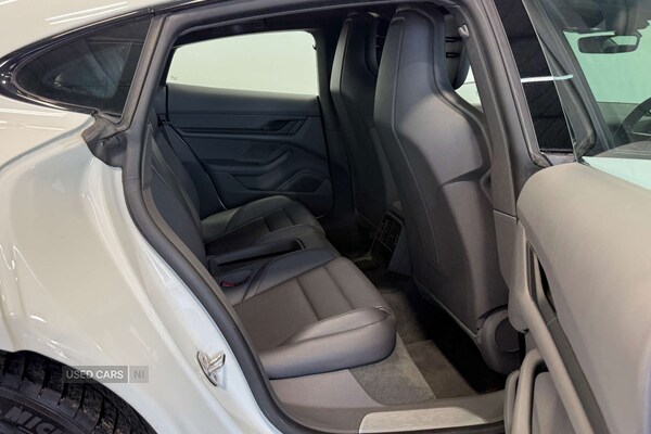 Used Porsche Taycan 2022 for sale - 77613255: Photo 30