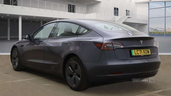 Used Tesla Model 3 2021 for sale - 76167730: Photo 6