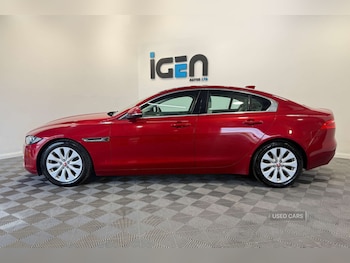 Used Jaguar XE 2017 for sale - 79026711: Photo