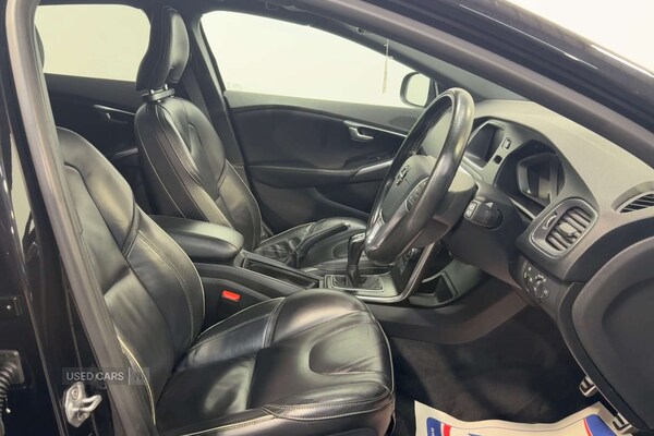 Used Volvo V40 2019 for sale - 76998341: Photo 15