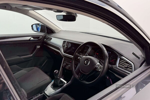 Used Volkswagen T-Roc 2021 for sale - 76002655: Photo 13