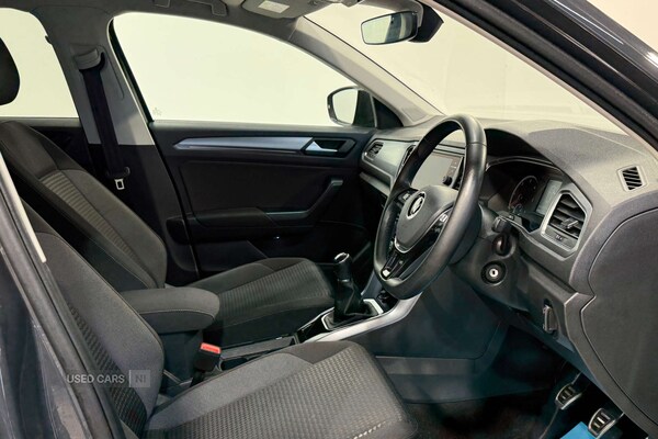 Used Volkswagen T-Roc 2021 for sale - 76002655: Photo 14