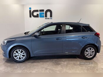 Used Hyundai i20 2017 for sale - 76043469: Photo