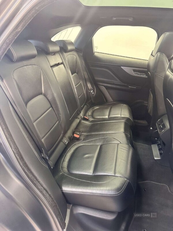 Used Jaguar F-Pace 2017 for sale - 76441500: Photo 4