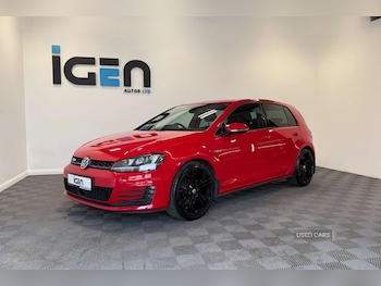 Used Volkswagen Golf 2017 for sale - 78335974: Photo