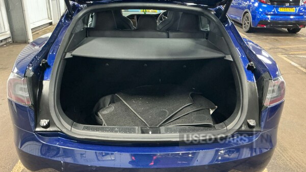 Used Tesla Model S 2018 for sale - 78215196: Photo 9