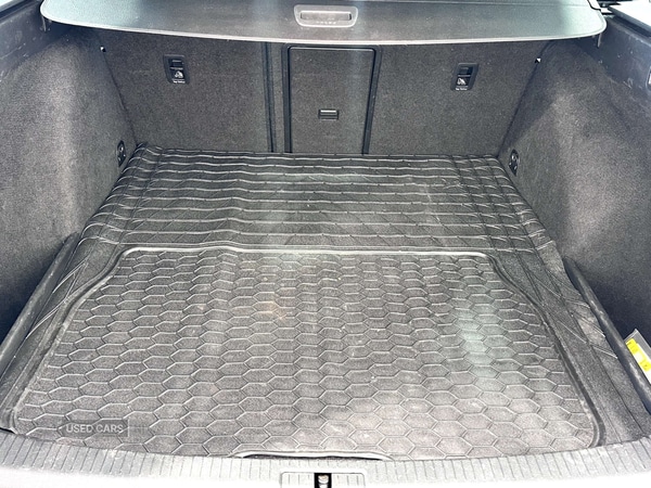 Used Volkswagen Golf 2017 for sale - 75211031: Photo 25