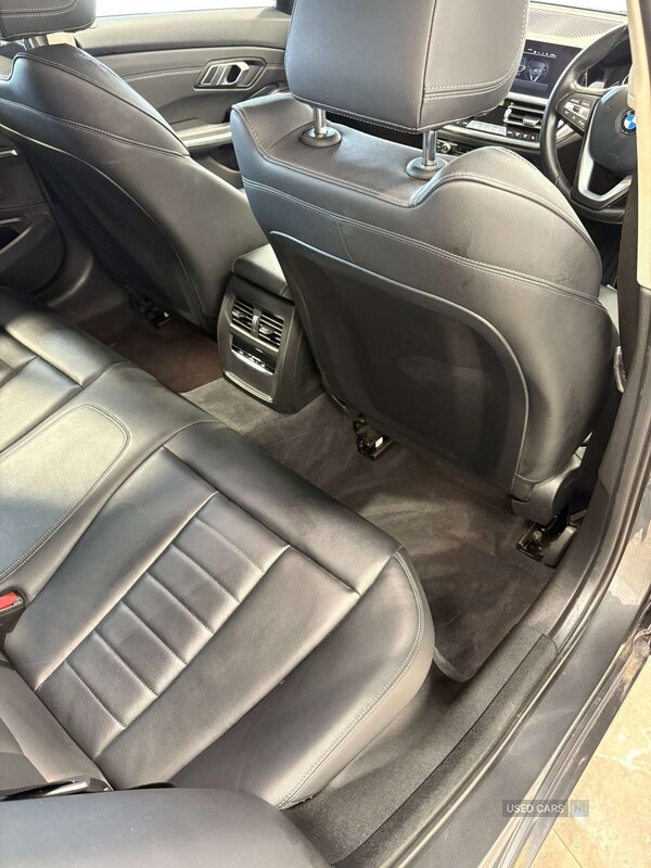 Used BMW 3 Series 2021 for sale - 75579001: Photo 32