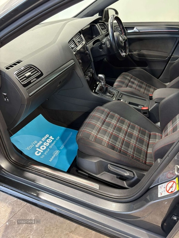 Used Volkswagen Golf 2018 for sale - 76441421: Photo 3