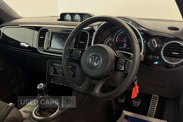Used Volkswagen Beetle 2015 for sale - 77345889: Photo 21