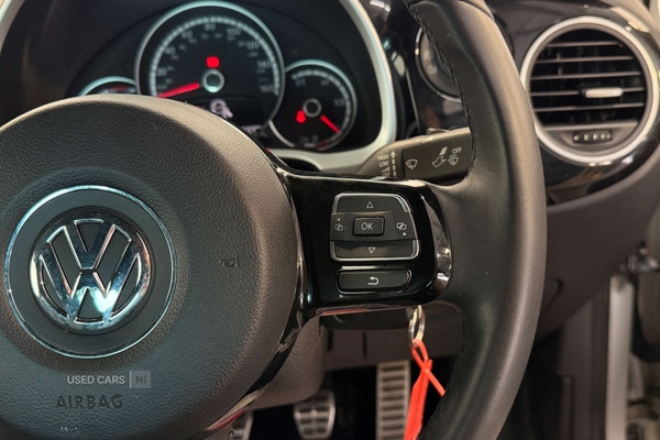 Used Volkswagen Beetle 2015 for sale - 77345889: Photo 24