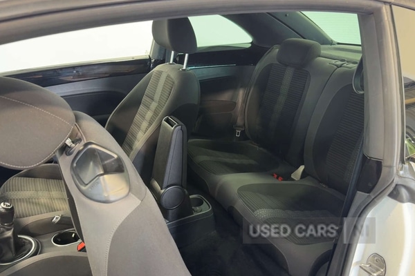 Used Volkswagen Beetle 2015 for sale - 77345889: Photo 26