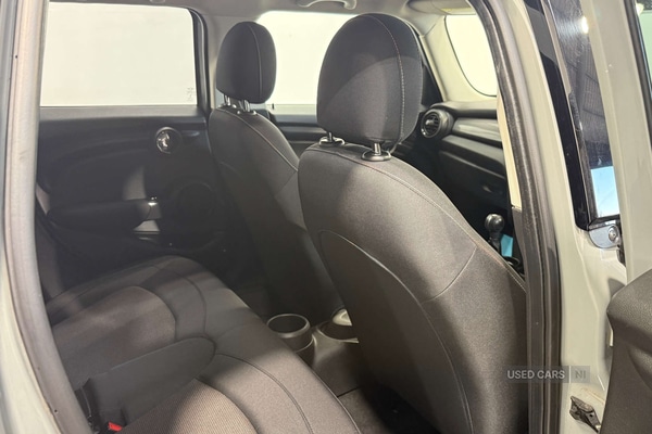 Used MINI Hatch 2018 for sale - 76927127: Photo 27