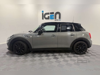 Used MINI Hatch 2018 for sale - 76927127: Photo