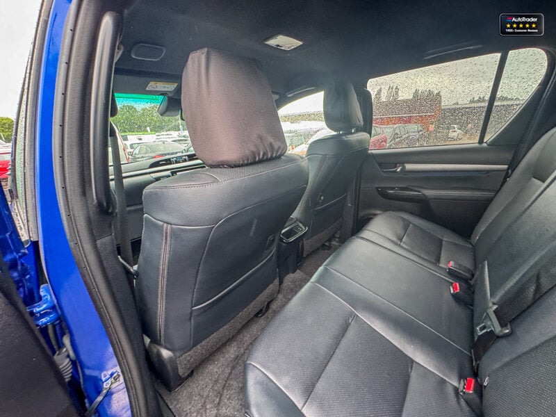 Used Toyota Hilux 2023 for sale - 77041748: Photo 12