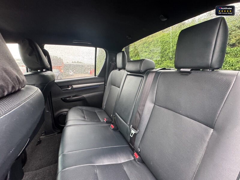 Used Toyota Hilux 2023 for sale - 77041748: Photo 13