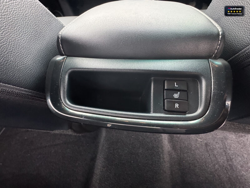 Used Toyota Hilux 2023 for sale - 77041748: Photo 16