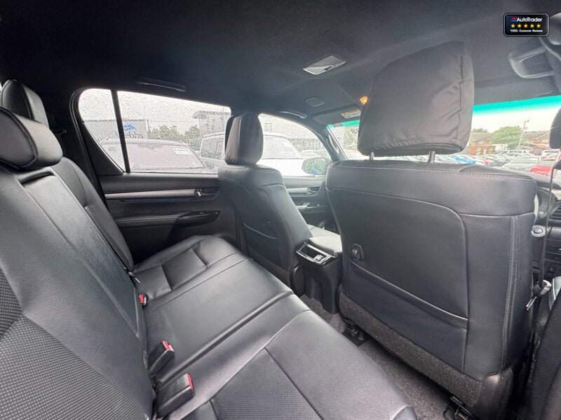 Used Toyota Hilux 2023 for sale - 77041748: Photo 18