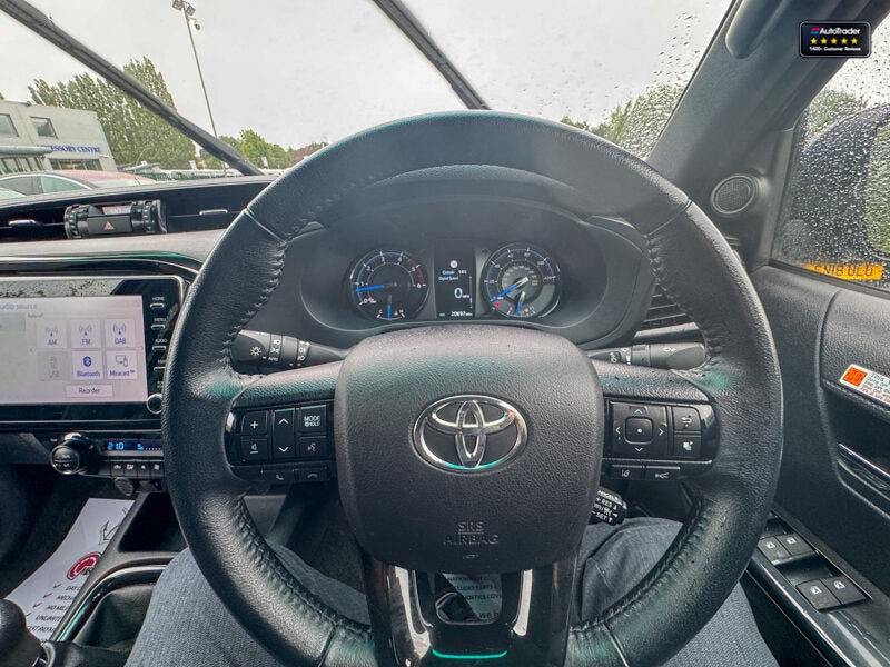 Used Toyota Hilux 2023 for sale - 77041748: Photo 22