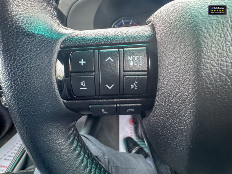 Used Toyota Hilux 2023 for sale - 77041748: Photo 23