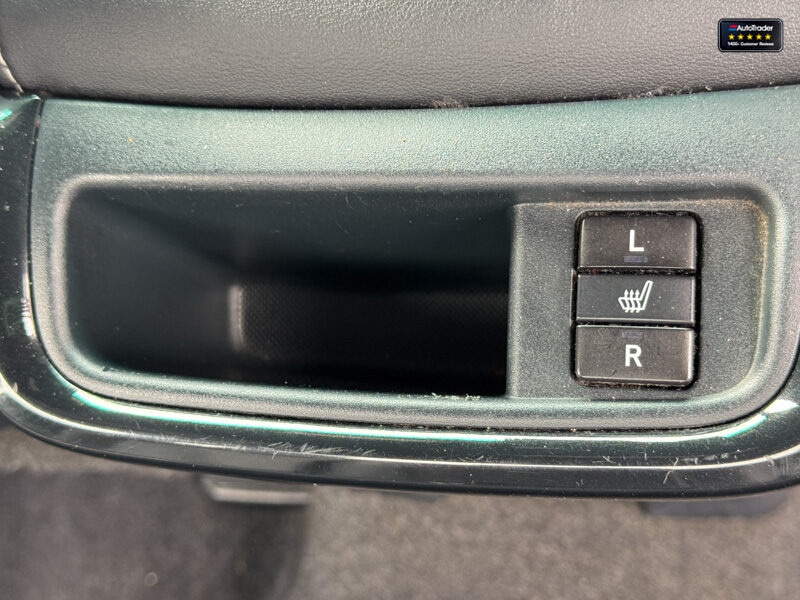 Used Toyota Hilux 2023 for sale - 77041752: Photo 14