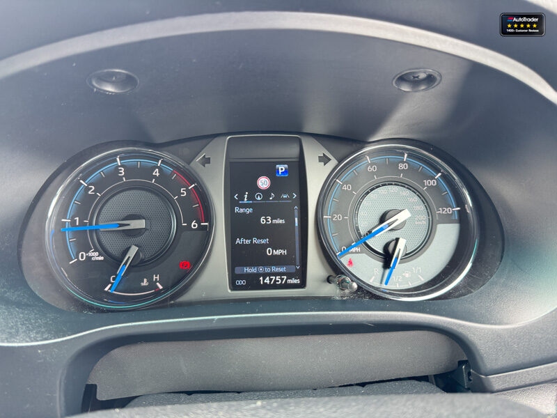 Used Toyota Hilux 2023 for sale - 77041752: Photo 26