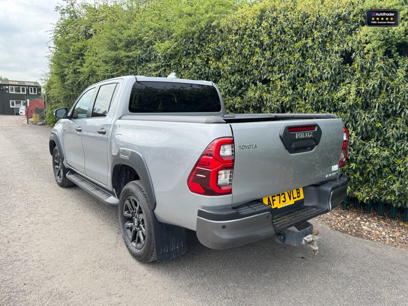 Used Toyota Hilux 2023 for sale - 77041752: Photo 7