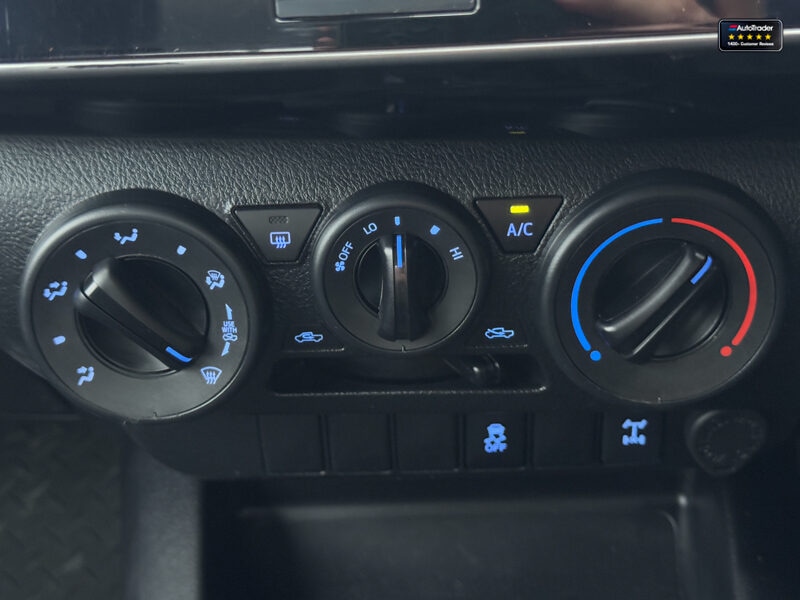 Used Toyota Hilux 2020 for sale - 77041769: Photo 29