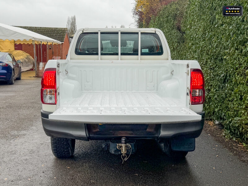 Used Toyota Hilux 2020 for sale - 77041769: Photo 8