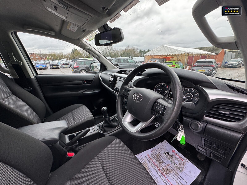 Used Toyota Hilux 2021 for sale - 77041828: Photo 17