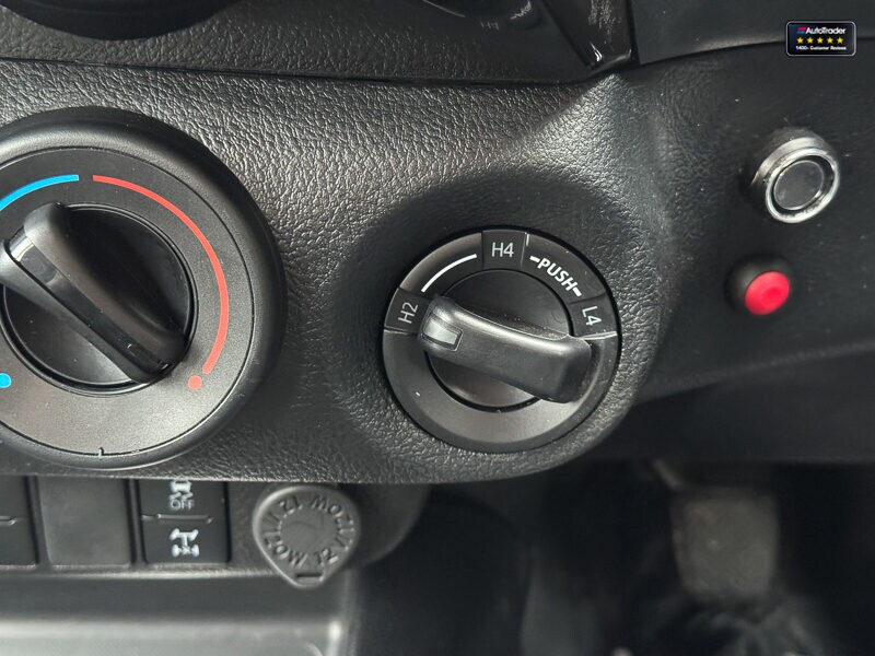 Used Toyota Hilux 2021 for sale - 77041828: Photo 31