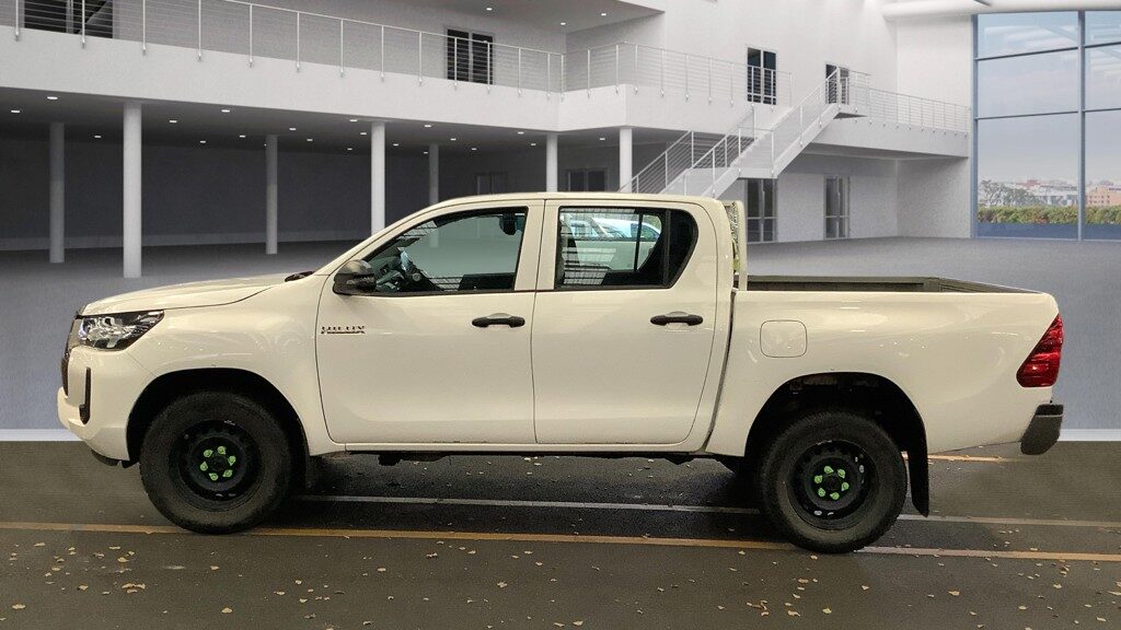 Used Toyota Hilux 2021 for sale - 77041828: Photo 7