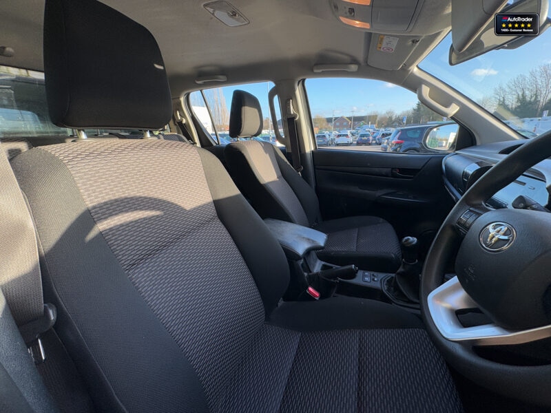 Used Toyota Hilux 2021 for sale - 77041825: Photo 12