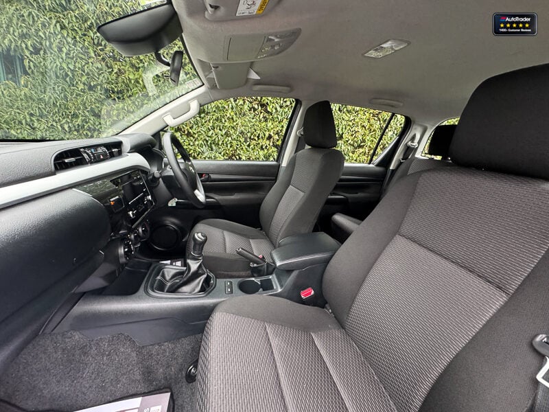 Used Toyota Hilux 2024 for sale - 77041841: Photo 13
