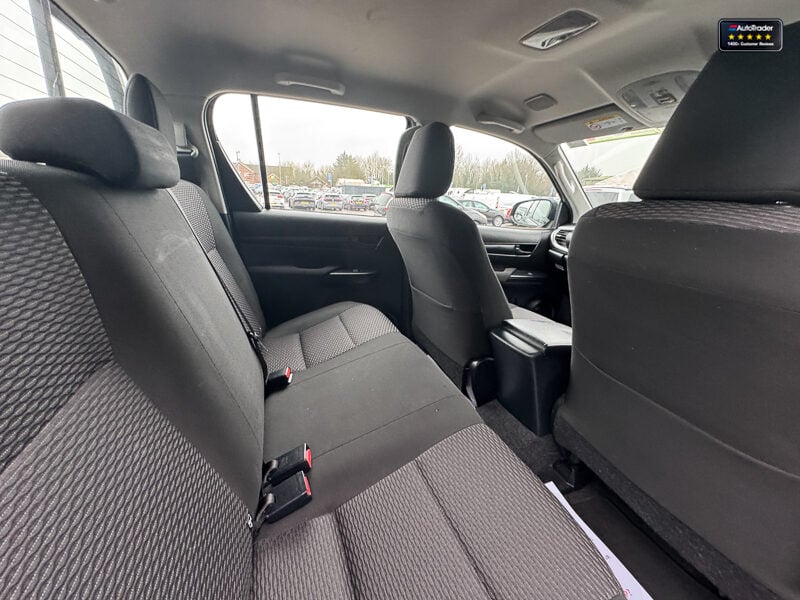 Used Toyota Hilux 2024 for sale - 77041841: Photo 15