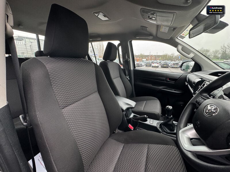 Used Toyota Hilux 2024 for sale - 77041841: Photo 16