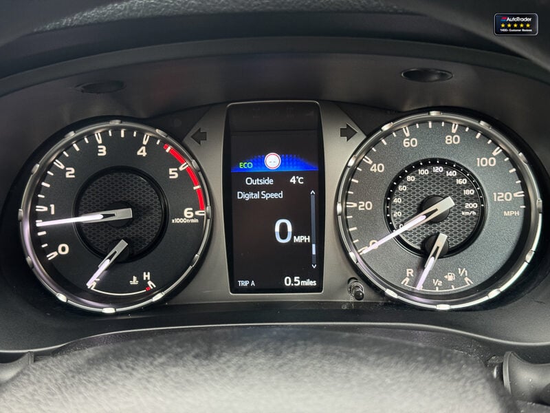 Used Toyota Hilux 2024 for sale - 77041841: Photo 22