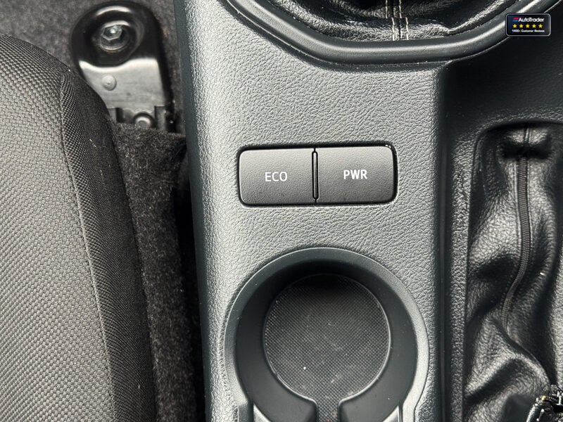 Used Toyota Hilux 2024 for sale - 77041841: Photo 34