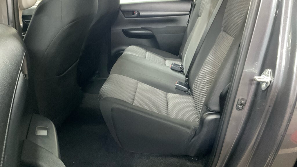 Used Toyota Hilux 2024 for sale - 77041841: Photo 8