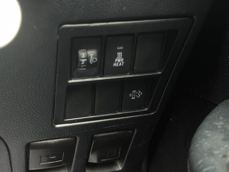 Used Toyota Hilux 2024 for sale - 77207001: Photo 27