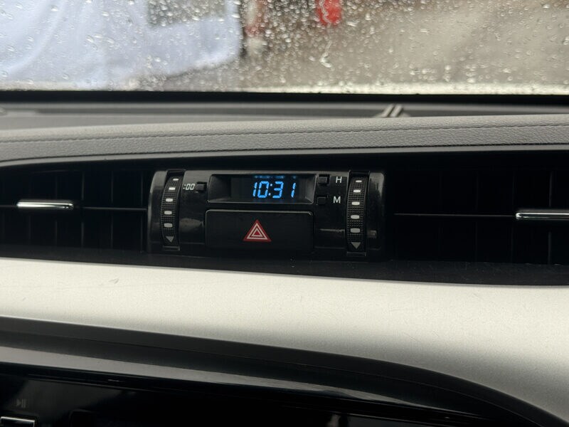 Used Toyota Hilux 2024 for sale - 77207001: Photo 28