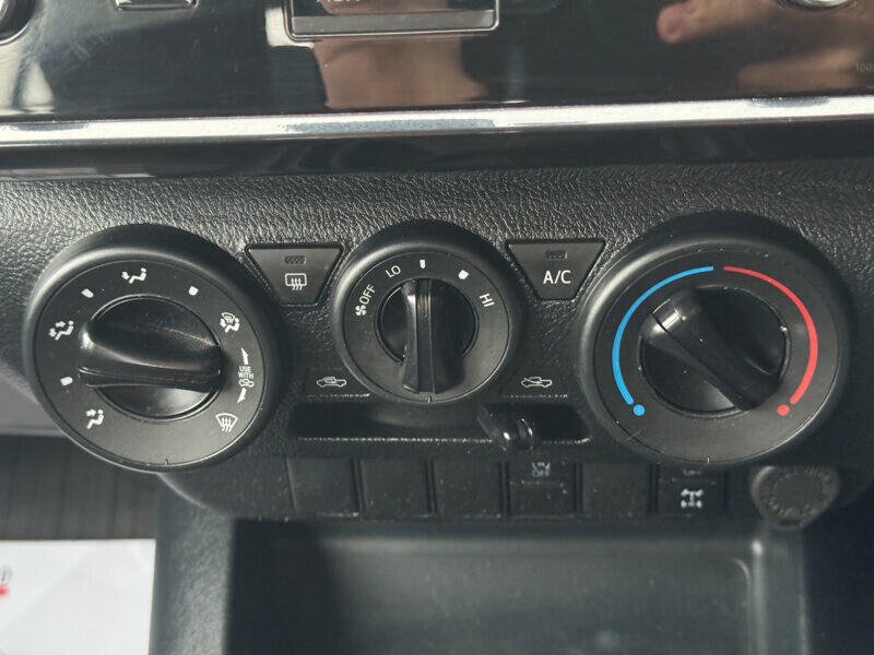 Used Toyota Hilux 2024 for sale - 77207001: Photo 31