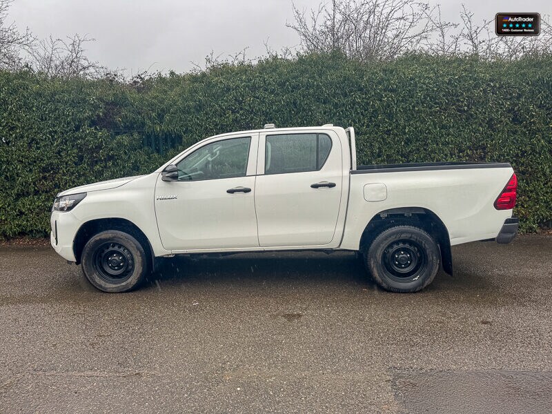 Used Toyota Hilux 2024 for sale - 77207001: Photo 5