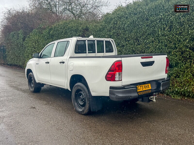 Used Toyota Hilux 2024 for sale - 77207001: Photo 6