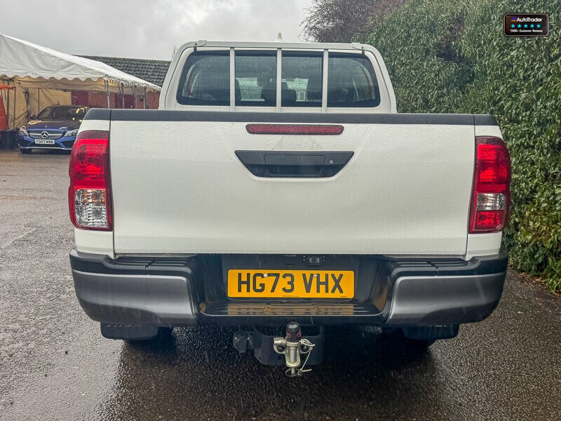 Used Toyota Hilux 2024 for sale - 77207001: Photo 7