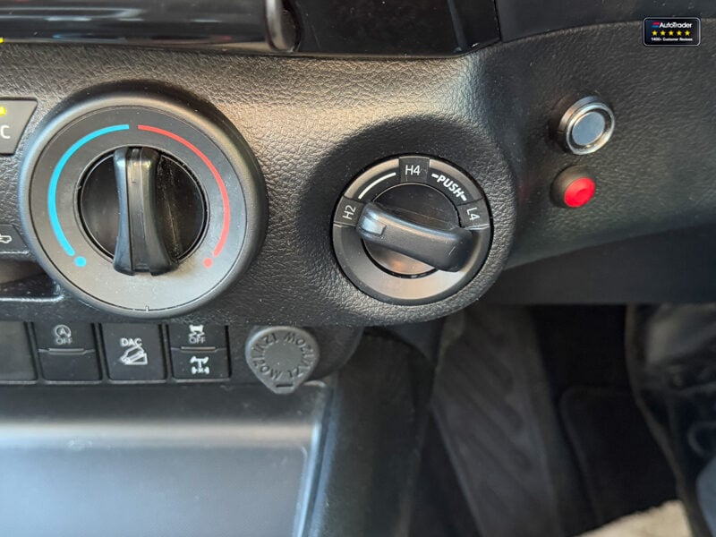 Used Toyota Hilux 2021 for sale - 77041796: Photo 35